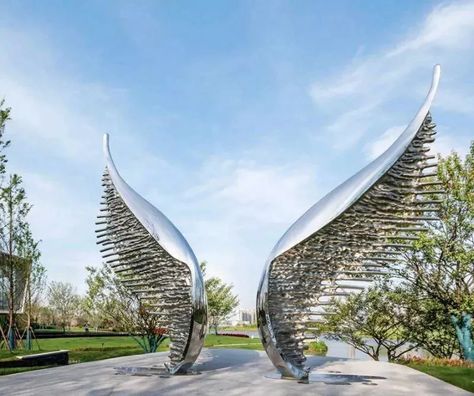 Large Mirror Wing Stainless Steel Ken Kelleher Sculpture for Public CSS-909 - Center Square - 10 Open Lounge, Garden Installation, Stainless Steel Sculpture, Sculpture Outdoor, Landscape Construction, Public Sculpture, Ocean Landscape, Forest Path, Landscape Architecture Design