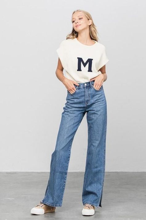 Casual Luxury Outfits, High Waist Straight Jeans, Straight Leg Jeans Outfits, High Waisted Mom Jeans, Outfit Inspo Fall, Premium Denim, High Waisted Denim, Luxury Outfits, Jean Outfits