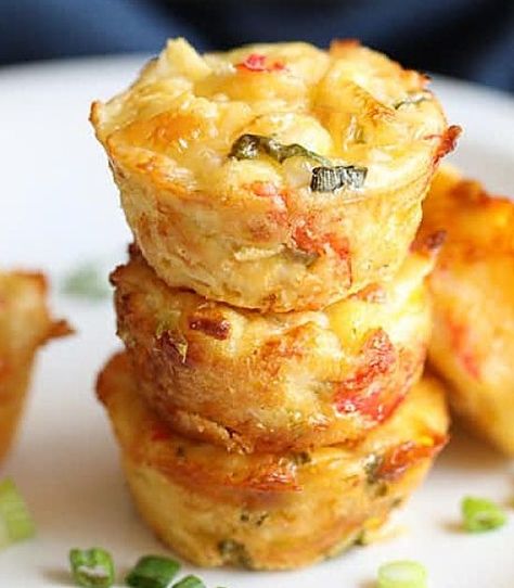 Muffin Cup Frittata, Mini Quiche Brunch Display, Crustless Quiche In Muffin Tins, Crustless Quiche Cups Muffin Recipes, Muffin Quiche Recipes Crustless, Muffin Tin Quiche Recipes, Mini Quiche Filling Ideas, Mini Muffin Quiche Recipes, Mini Quiche Recipes Crustless