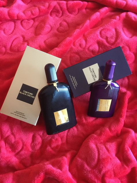 Tom Ford’s “Black Orchid” and “Velvet Orchid” Tom Ford Velvet Orchid, Perfume Collection Display, Collection Display, Black Orchid, Luxury Perfume, Black Side, Perfume Collection, Tom Ford, Orchids