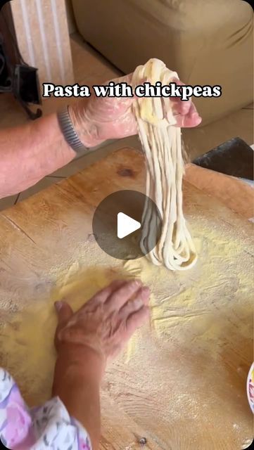 Pasta Grannies on Instagram: "Gelsomina’s recipe is easy, delicious- and incidentally vegan! The pasta is called matasse and it doesn’t need a rolling pin or board - just a bit of practise for the ‘pull and squeeze’ technique. 

For the dough use 200g  0, plain or all purpose flour a pinch of salt and just under 100ml water. 

Use 400g cooked chickpeas, 2 garlic cloves, parsley and chilli- how much is up to you.

#chickpeas #freshpasta #pastamaking" Chickpea Flour Pasta, Chickpea Pasta Recipes, Pasta Grannies, Cooked Chickpeas, Chickpea Pasta, Chickpea Recipes, Chickpea Flour, All Purpose Flour, Fresh Pasta