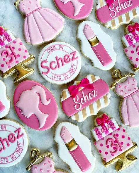 Barbie Cookie Stencil, Barbie Iced Cookies, Barbie Cookie Ideas, Barbie Movie Cookies, Barbie Birthday Cookies Decorated, Barbie Bachelorette Cookies, Barbie Biscuits, Barbie Sugar Cookies Royal Icing, Barbie Royal Icing Cookie