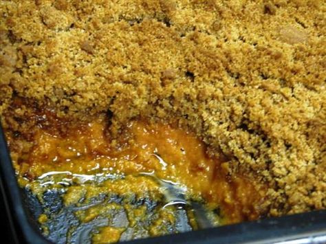 Gingerbread Sweet Potato Casserole Sweet Potato Casserole Ginger Snaps, Casserole With Sweet Potatoes, Sweet Potato Casserole Recipes, Southern Sweet Potato Casserole, Potato Casserole Recipes, Cabbage Casserole Recipes, Sweet Potato Dishes, Gingersnap Cookies, Thanksgiving Brunch