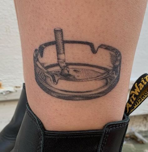 Cigratte Tattoo Design, Vintage Lighter Tattoo, Ash Tray Drawing, Ashtray Drawing, Ashtray Tattoo, Ciggerate Tattoo, Coke Tattoo, Ldr Tattoo, Patch Tattoos