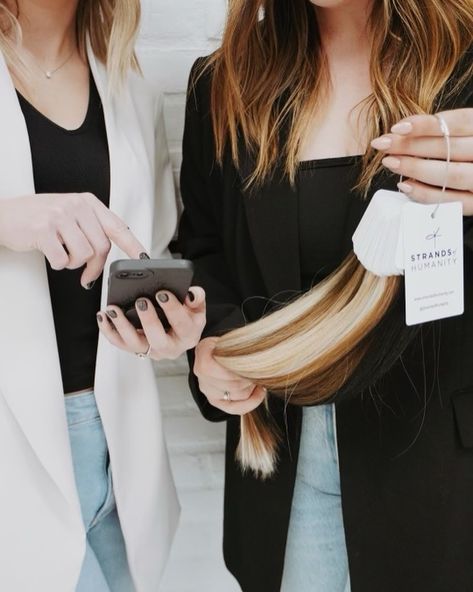 Client consultations are essential! We highly recommend purchasing a color ring and utilizing your expert advice when formulating/calculating installs. 📸: @autumns_chair #hairextensionexpert #hairconsultation #professionalhairstylist #strandsofhumanity Client Consultation, Professional Hairstylist, Color Ring, A Color, Hair Extensions, Human, Ring, Hair, On Instagram