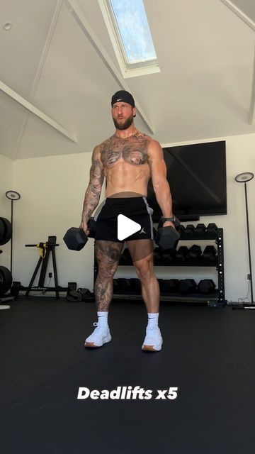 Matt Tralli on Instagram: "DUMBBELL COMPLEX 💪🏻🔥  Solid dumbbell complex here.  Try and do each exercise consecutively, rest at the end of each round for 60 seconds.   5 Rounds  5 Reps of each  60 seconds of rest  Deadlift x5  Cleans x5  Snatches x5  Squats x5  Thrusters x5  #dumbbellworkout #dumbbell #fullbody #fullbodyworkout #fullbodyexercises #dumbbellcomplex #workout #workoutoftheday" Deadlift With Dumbbells, Dumbbell Deadlift, Full Body Dumbbell Workout, Dumbbell Workout, 60 Seconds, Kettlebell, Body Health, Stay Fit, Full Body Workout