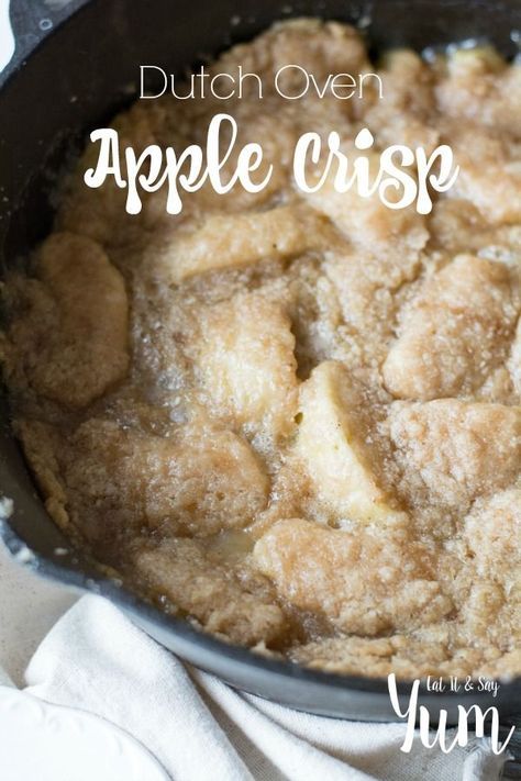 Dutch Oven Apple Crisp recipe- tender apples with a sweet, buttery topping Dutch Oven Apple Crisp Recipe, Dutch Oven Apple Crisp, Dutch Oven Desserts, Dutch Oven Camping Recipes, Dutch Oven Camping, Easy Camping Meals, Dutch Oven Cooking, Dutch Oven Recipes, Campfire Food