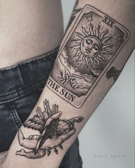 The Sun Card Tattoo, Tarot Card Tattoo Placement, Abcd Tattoo, The Sun Tarot Tattoo, Loteria Tattoo, Tarot Cards Tattoo, Cupid Tattoo, Moon Sun Tattoo, Tarot Card Tattoo