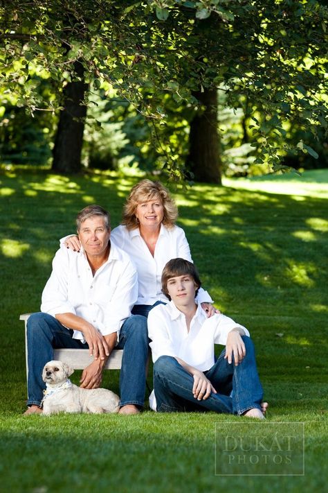 Teenage Son, Summer Family Photos, Sibling Poses, Family Portrait Poses, Sibling Photography, Sibling Photos, Family Picture Poses, Family Photo Shoot, Family Poses