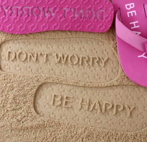 Custom Sandal, Custom Flip Flops, Don't Worry Be Happy, Custom Top, Surf Style, Name Logo, Diy Shoes, Wedding Date, Wedding Stuff