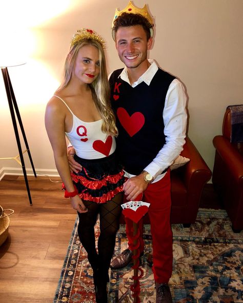 King Of Hearts Diy Costume, King Of Hearts Costume Men, King Of Hearts Costume, King And Queen Costume, King Queen Couple, Cute Couples Costumes, Queen Card, Spooky Ideas, Cosplay Idea