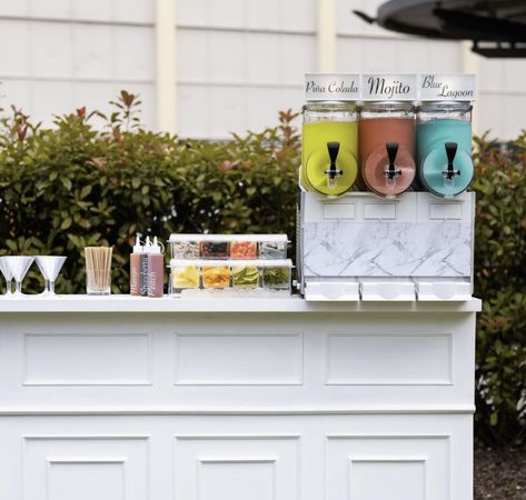 Our sophisticated Wedding Drinks Cart is designed to suit any event. Bridal showers, weddings, gender reveals…you name it – our carts will complement the vibe! Drinks Cart, Cocktails Cart, Lolly Jars, Tea Business, Jar Image, Flavored Margaritas, Drink Names, Alberta Wedding, Mobile Cart