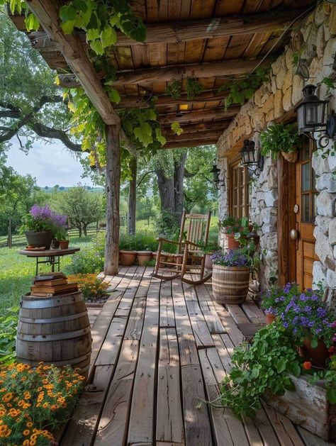 Rustic Cabin Porch, Log Cabin Rustic, Country Porch, Porch And Balcony, Rustic Home Design, 수채화 그림, Romantic Homes, Cabin Style, Decks And Porches