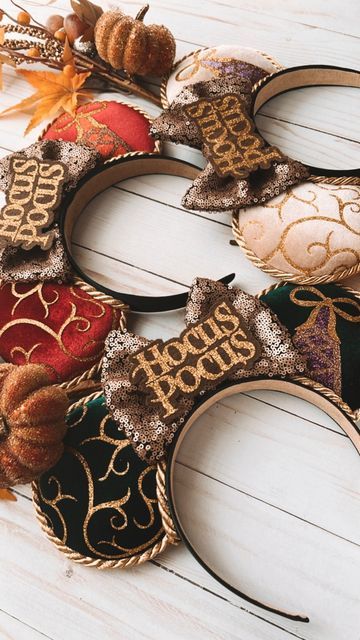 Hocus Pocus Mickey Ears, Fall Disney Ears, Disney Ears Halloween, Halloween Mickey Ears, Hocus Pocus Disney, Universal Studios Outfit, Hocus Pocus 2, Diy Disney Ears, Disney Ears Headband