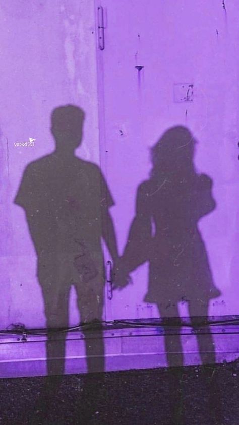 Purple Romance Aesthetic, Love Aesthetics Couple Wallpaper, Aesthetic Cute Couple, Silhouette Aesthetic, Wallpapers Purple, Couple Shadow, Hand Wallpaper, The Best Aesthetic, Purple Aesthetic Background