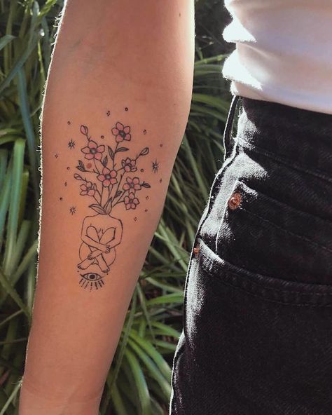 8,239 Likes, 45 Comments - Goddess Provisions (@goddessprovisions) on Instagram: “Flower head 🌸😊 Tattoo of @merakilabbe’s work 😍” Flower Head Tattoo, Recovery Tattoos, Traditional Chicano Tattoos, Self Love Tattoo, Nature Tattoo, Head Tattoo, Inspiration Tattoos, Head Tattoos, Tattoo Trends