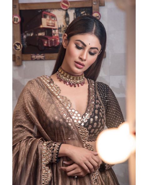 Mouni Roy Dresses, Mouni Roy, Lehnga Dress, Desi Wear, Indian Lehenga, Designer Lehenga Choli, Indian Wedding Outfits, Lehenga Designs, Indian Designer Outfits