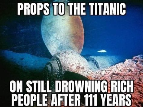 Submarine Memes, Titan Submarine, Titanic Submarine, Funny Images With Quotes, Backyard Fire, Know Your Meme, Memes Funny, Funny Laugh, Funny Animal Videos