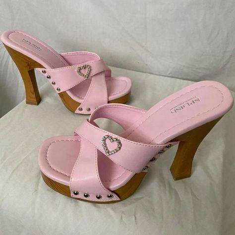 Platform Heels Aesthetic, Pink Platform Heels, Bold Boho, Cute High Heels, Heels Aesthetic, Cute Shoes Heels, Funky Shoes, Princess Shoes, Chunky High Heels