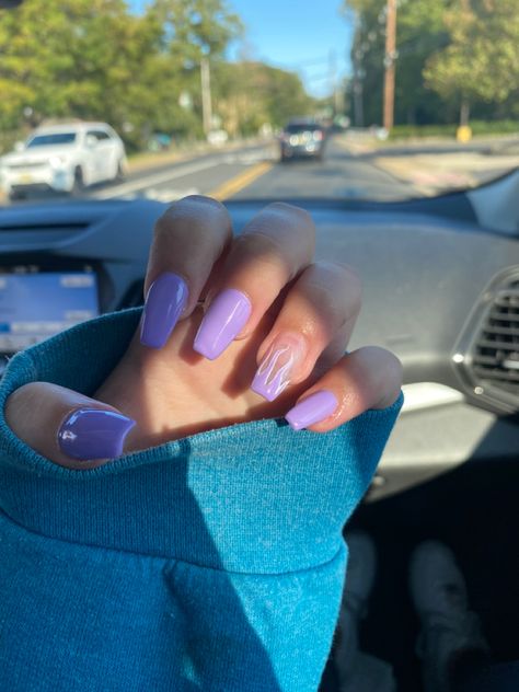 Light Purple Nails Acrylic Design, Acrylic Nails Ring Finger Design, Light Purple Nails With Design, Purple Fire Nails, Light Purple And Black Nails, Purple Nails Acrylic Short, Purple Square Acrylic Nails, Purple Flame Nails, Light Purple Nail Ideas