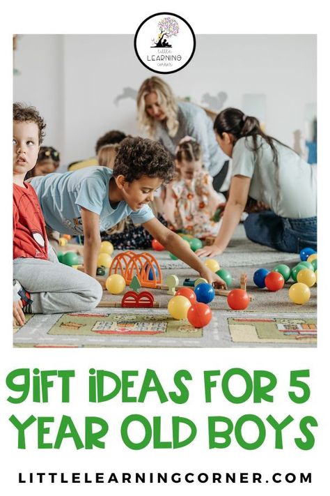 Gifts For Five Year Old Boy, Activities For 5 Year Boy, Gifts For 5 Year Boy, Learning Corner, Diy Stocking Stuffers, Diy Stockings, Presents For Boys, Easy Candles, Science Gifts