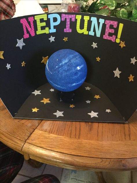 The finished product of my Neptune science project Neptune Project, Kids Fun Facts, Fair Project Ideas, Science Fair Project Ideas, Mars Project, Planets Activities, Neptune Planet, Planet Project, Planet Crafts