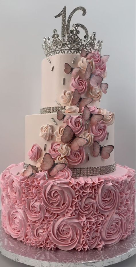 Classic Birthday Cake, White Buttercream Frosting, Quince Cakes, Quince Stuff, Sweet Sixteen Cakes, Sweet 15 Party Ideas, 15th Birthday Cakes, Quinceanera Pink, Pink Sweet 16