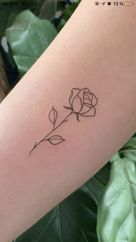 Mistletoe Tattoo, Simple Unique Tattoos, Simple Rose Tattoo, Unique Small Tattoo, Small Girly Tattoos, White Ink Tattoo, Small Flower Tattoos, Tattoo Hand, Angel Prayers