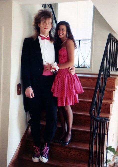 Prom Fashion For Guys, 80s Prom Dress Costume, Awkward Prom Photos, 80s Prom Party, Prom Outfits For Guys, Retro Prom, Prom Men, Goth Prom, 90s Prom