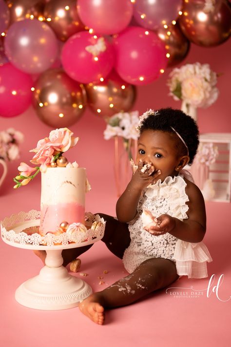 Photoshoot Ideas For One Year Old, 1year Baby Photoshoot Ideas, 1st Photoshoot First Birthdays, Halfway To One Photoshoot Babygirl, 6months Birthday Ideas Girl, 1 Yr Photoshoot Ideas, 1yr Photoshoot Ideas, 6 Month Photoshoot Ideas Babygirl, Baby 1 Year Photoshoot Ideas