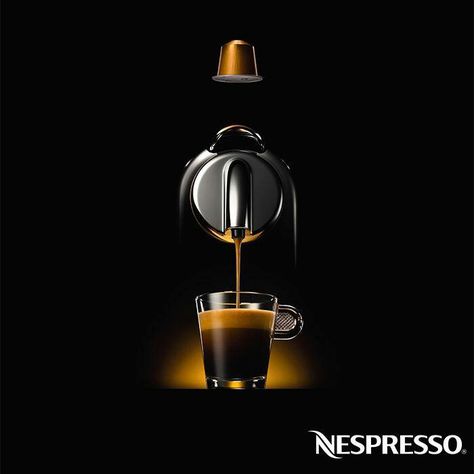 Machine Poster Design, Coffee Poster Design, Poster Design Ideas, Coffee Advertising, Espresso Machine Reviews, Digital Advertising Design, Capsule Coffee Machine, Home Coffee Bar, Publicidad Creativa