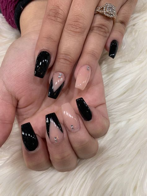 Black Nails Acrylic For Prom, Black Rihnstone Nail, Black Acrylic Nails Coffin With Gems, Black Ombre Nails With Rhinestones, Coffin Shape Nails Designs Black, Short Black Acrylic Nails With Rhinestones, Black Nails Acrylic With Diamonds, Medium Length Coffin Acrylic Nails Black, Black Tip Nails With Rhinestones