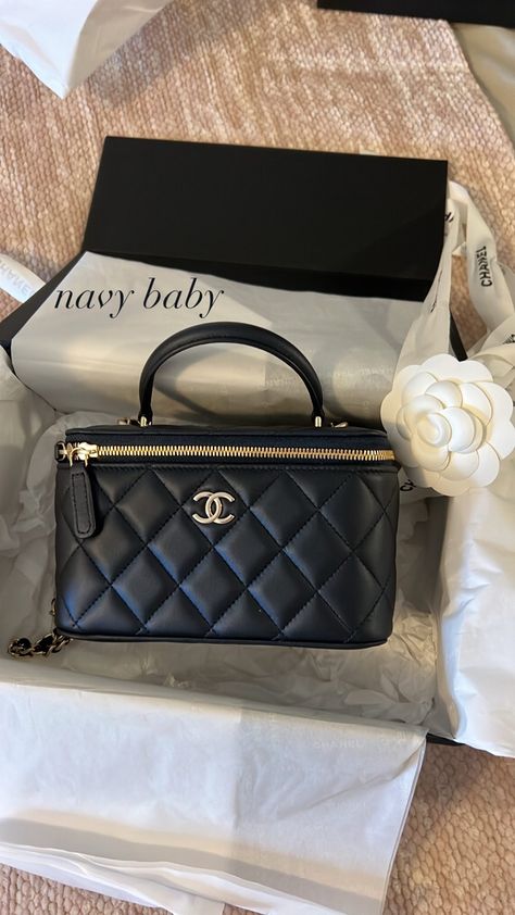 Chanel bag
Navy Chanel flap
Navy Chanel 
Chanel Vanity with Chain
Vanity bag
Luxury handbag
Bag goals Navy Vanity, Navy Chanel, Expensive Bag, Luxury Bags Collection, Bag Obsession, Minimalist Bag, Vanity Bag, Luxury Purses, Fancy Bags