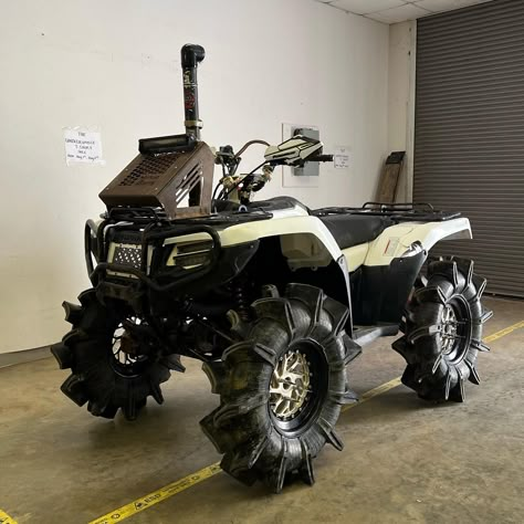 Honda Four Wheelers, Honda Rubicon, Four Wheelers For Sale, Squatted Trucks, Atv Four Wheelers, Backwards Hat, Face Gear, Honda Rancher, Four Wheeler