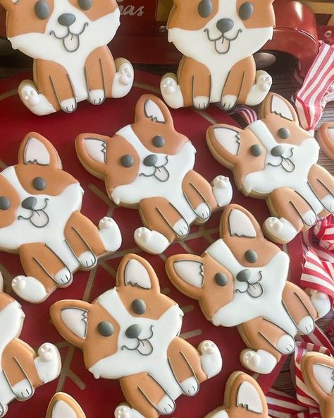 Corgi Party Decorations, Corgi Cookies Decorated, Corgi Cookies, Corgi Birthday Party, Corgi Party, Fall Solstice, Corgi Birthday, Cook Art, Solstice Party