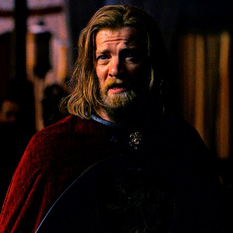 Gifs Historical. : Jefferson Hall as Tyland and Jason Lannister ·... Jaime Lannister Icons, Tyrion Lannister Videos, Jefferson Hall, Lannister House, Tyrion Lannister Trial, Drogon Viserion Rhaegal Gif, Tyrion Lannister Gif, Calm Before The Storm, Gif