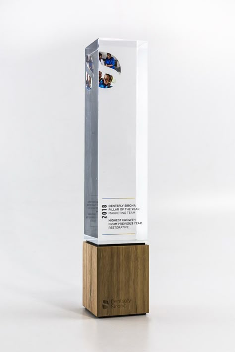 Dentsply Sirone Pillar of the Year Award Wooden Trophy, Wood Trophies, Trophy Display, Glass Trophies, Award Design, Acrylic Trophy, Award Trophy, Glass Awards, Award Ideas