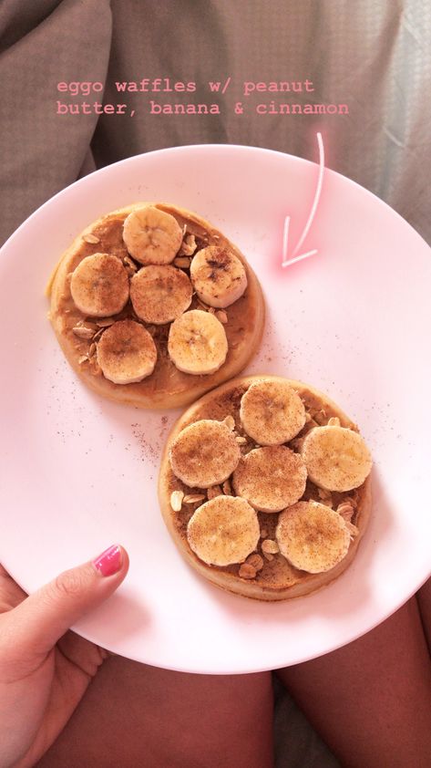 #breakfast #banana #waffle #cinnamon #eggo #peanutbutter #butter #peanut #morning #oats Peanut Butter Waffles, Eggo Waffle, Waffle Breakfast, Morning Oats, Breakfast Banana, Eggo Waffles, Banana Waffles, Breakfast Waffles, Banana Oats