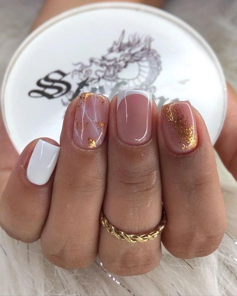 Nails Yellow, Graduation Nails, Blush Nails, Oval Nails, Orange Nails, Stick On Nails, Elegant Nails, Chic Nails, Short Acrylic Nails