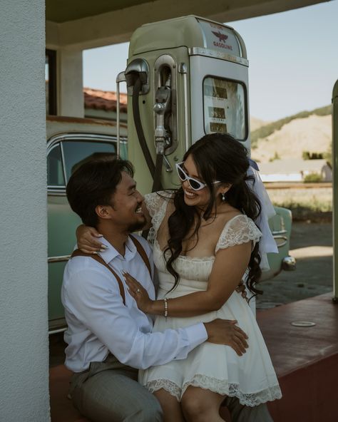 When I say I was excited when I found this vintage gas station, I meaaaan it. This was such a fun engagement shoot. I just love how diverse the Bay Area is. It has it all. Gas Station Engagement Pictures, Gas Station Photoshoot Couple, Gas Station Photoshoot, Wedding Photography Shot List, Vintage Gas Station, Rooftop Photoshoot, Elopement Shoot, Couple Engagement Pictures, Shot List