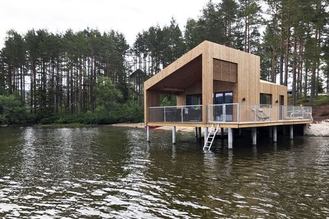 Gallery of Nisser Micro Cabin / Feste Landscape / Architecture - 4 Lake House On Stilts, Cabin On Stilts, Norwegian Architecture, Micro Cabin, Terrasse Design, One Storey House, Prefab Cabins, House On Stilts, Lakeside Cabin