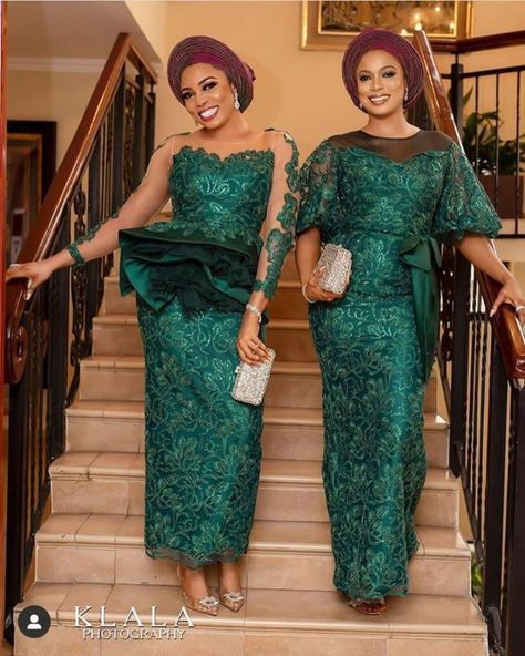 2019 WEDDING COLOR: EMERALD GREEN | THE ASO-EBI JUNKIE! Trending Wedding Colors, Aso Ebi Styles Lace, Latest Lace Styles, Nigerian Lace Dress, Nigerian Dress Styles, Aso Ebi Lace Styles, Nigerian Dress, Nigerian Lace Styles Dress, Nigerian Lace Styles