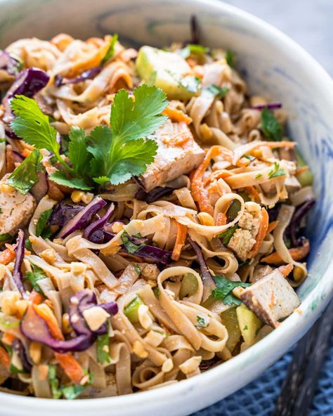 Thai Noodle Salad with Peanut Sauce - Six Hungry Feet Pad Thai Noodle, Crispy Noodle Salad, Asian Noodle Salad Recipe, Thai Salad Recipes, Thai Noodle Salad, Chicken Breast Crockpot Recipes, Crockpot Chicken Breast, Pad Thai Noodles, Thai Peanut Sauce