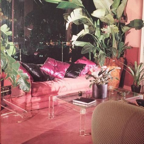 90s Interior, 80s Interior Design, 80s Home, 80s Interior, 80s Decor, Art Deco Living Room, Retro Interior Design, Glam Bedroom, Vintage Interior Design