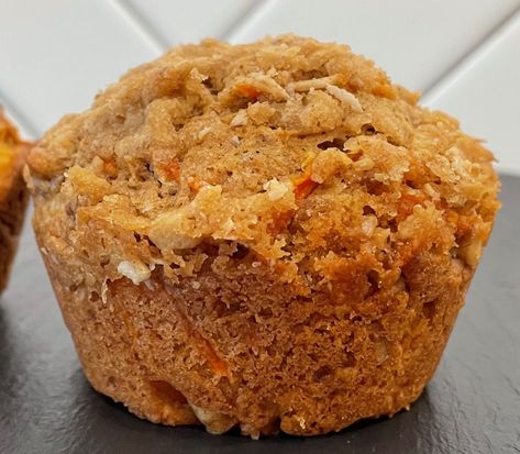 Sourdough Discard Carrot Muffins, Sourdough Carrot Muffins, Sourdough Carrot Cake Muffins, Carrot Oatmeal Muffins, Carrot Pineapple Muffins, Healthy Carrot Muffins, Date Muffins, Carrot Muffin Recipe, Sourdough Muffins