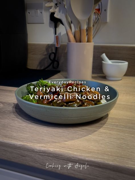 Chicken Vermicelli Recipes, Chicken Vermicelli, Vermicelli Recipes, Tenderstem Broccoli, Uk Food, Vermicelli Noodles, Teriyaki Sauce, Teriyaki Chicken, Easy Dinners