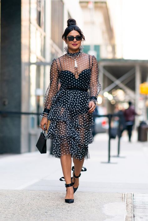 Priyanka Chopra's Sheer Polka-Dot Dress | POPSUGAR Fashion Photo 26 Dots Outfit, Polka Dots Outfit, Rockabilly Style, Moda Paris, Moda Chic, Priyanka Chopra, Style Chic, Trending Dresses, Looks Vintage