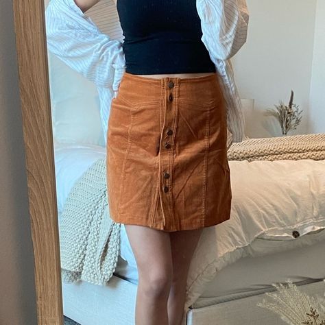 Burnt orange corduroy skirt, bought at boutique. Miami brand. Size small. Orange Corduroy Skirt, Miami Dresses, Corduroy Skirt, Skirt Outfit, Skirt Outfits, Burnt Orange, Beautiful Outfits, Miami, Like New