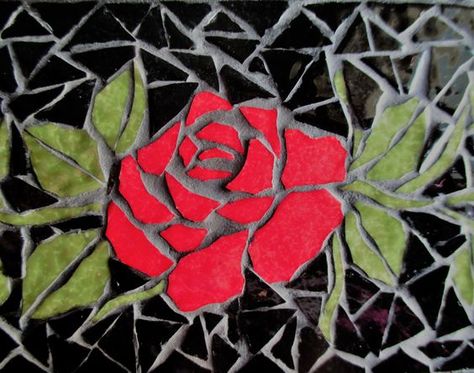 Mosaic Trays, Realistic Flower Drawing, Mosaic Planters, Mosaic Tray, Paper Mosaic, Mosaic Flower Pots, Mosaic Garden Art, Mosaic Art Projects, Mosaic Madness