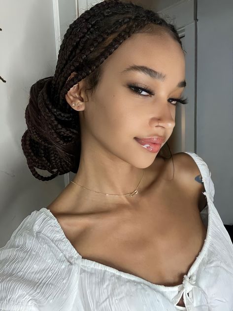 Kaylee Malcolm, Harsh Truth, Big Forehead, Pretty Braided Hairstyles, Peinados Fáciles Para Cabello Corto, Clear Gloss, Love Dating, Box Braids Hairstyles, Pretty Makeup